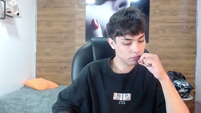 ivan_cooper – Naživo XXX chat