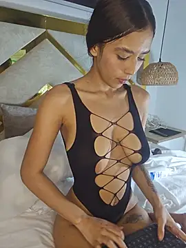 Baby_Scarleth_ Chat XXX in diretta