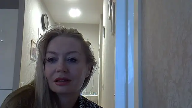 Živý XXX chat ZarinaSwift