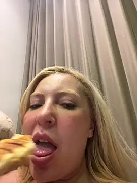 Czat XXX na żywo – Juuhschmitt