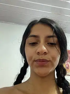 Chatroom XXX en direct de miluwatson
