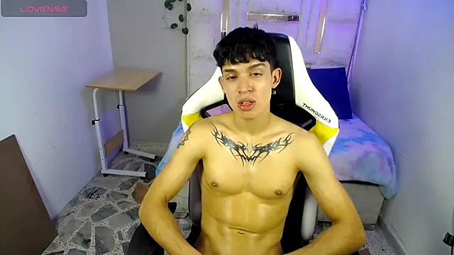Liom_Gym Adlı Modelin Canlı XXX Sohbeti
