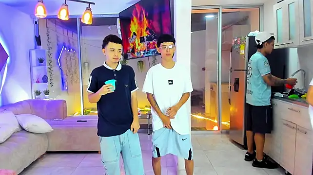 Онлайн чат XXX Houseofwarrios