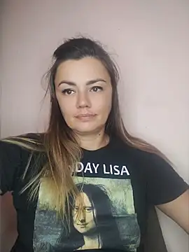 Czat XXX na żywo – KrissSexi