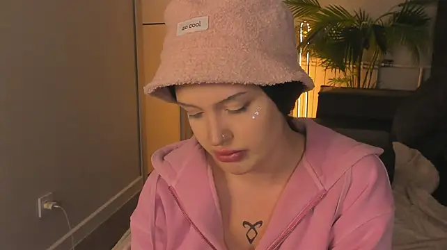 Chatroom XXX en direct de Jenna_Millerr