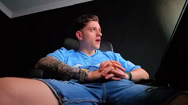 FelixStarkk Chat XXX live