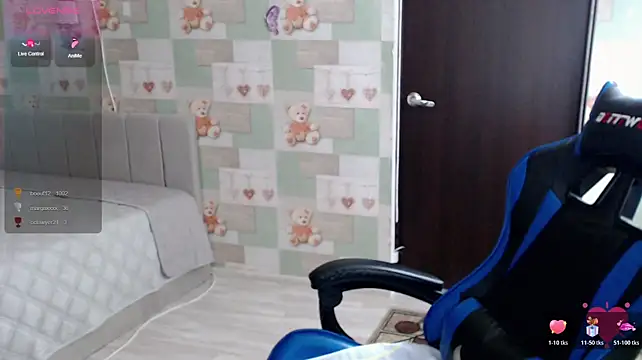 Korolek12 XXX чат на живо
