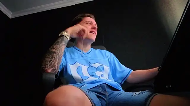 Chat XXX Live FelixStarkk