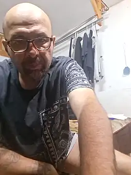 DickNasty6908: διαδικτυακό σόου στην κάμερα