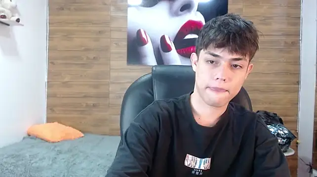 ivan_cooper Chat XXX live