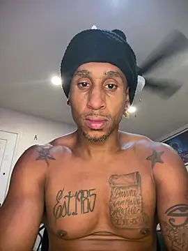 TheRealMrDLlong's Live XXX Chat