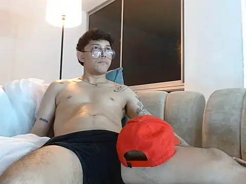 tonysexyboy Live XXX-Chat