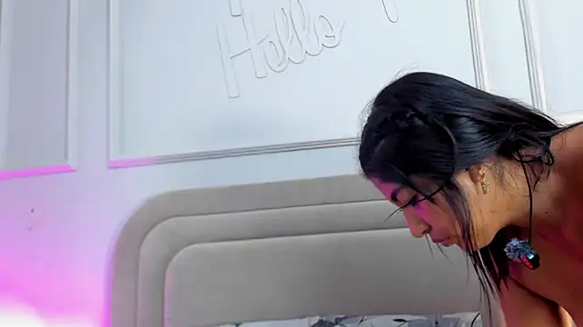 Chat +18 de Kaylachannell ao vivo