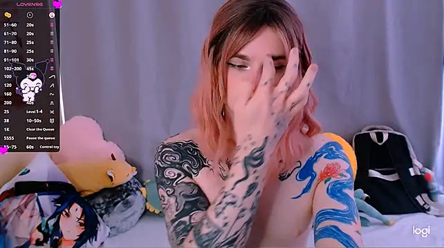 Chat XXX en directo de Alice_Hells