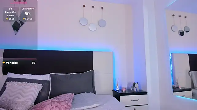 צ'אט XXX בשידור חי של Sky_Loren