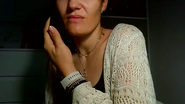 Ms-Lust1- – Naživo XXX chat