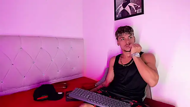 Chatroom XXX en direct de Angel_foxc13