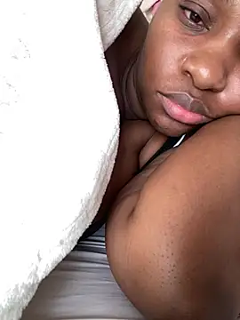 Blackpinkylips2025 Chat XXX in diretta