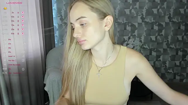 A_delina Chat XXX live