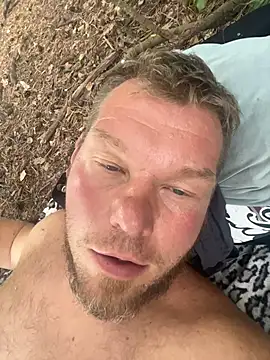 fetter_Daddy_Berlin Live XXX-chat