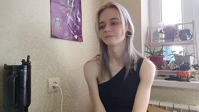 AdamTarlet Chat XXX in diretta