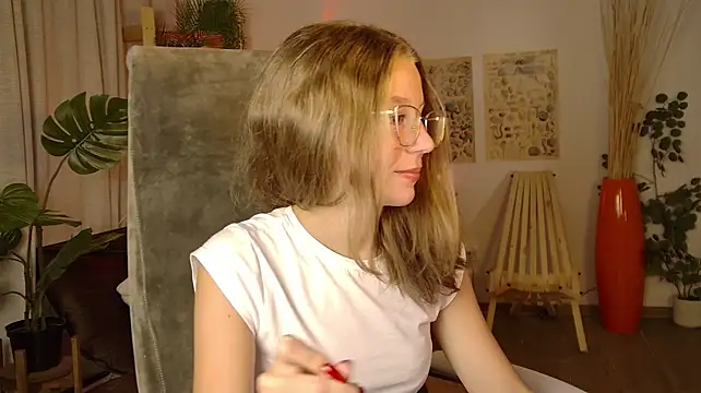 Elli_Frankenweenie Live XXX-chat