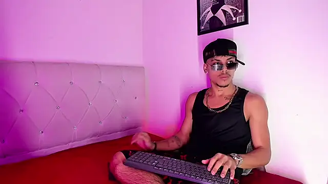 دردشة Angel_foxc13 الجنسية المباشرة