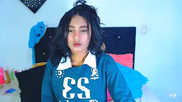 Jenng18's Live XXX Chat