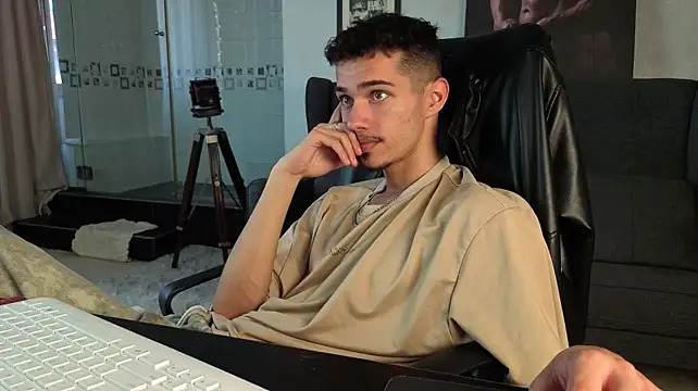 KaydenDrew Chat XXX live