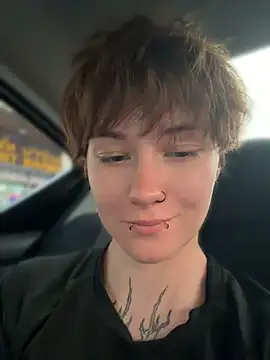 IceMur's Live XXX Chat