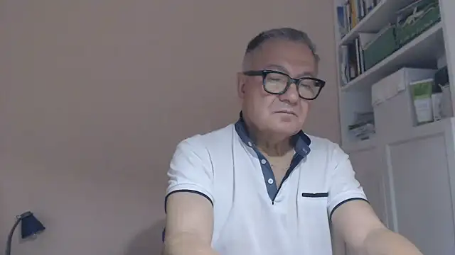 YOU6me Live XXX-Chat