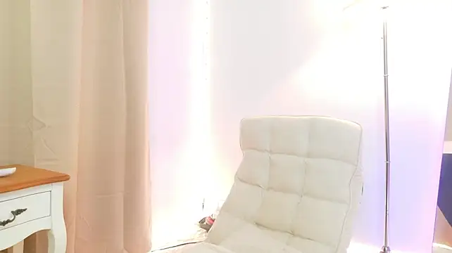Chat XXX en directo de b3cky_