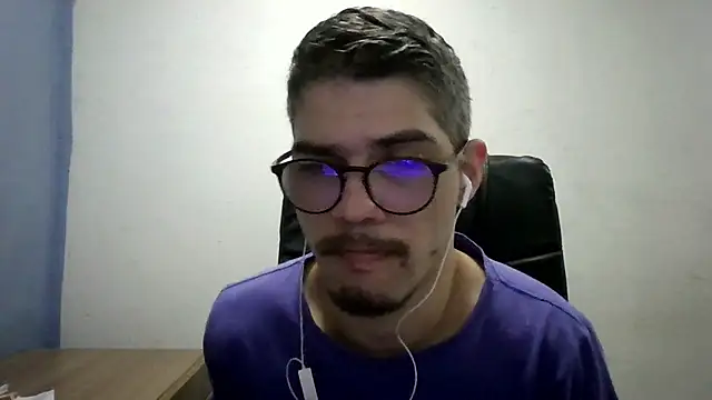 Chat +18 de DiGabriel ao vivo