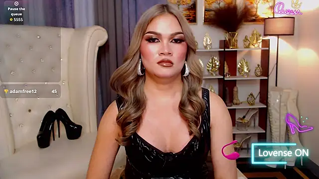 PrettyCockAthena Adlı Modelin Canlı XXX Sohbeti