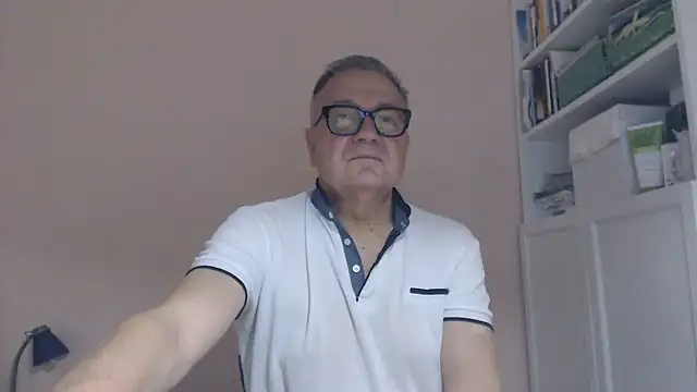 YOU6me Live XXX Chat