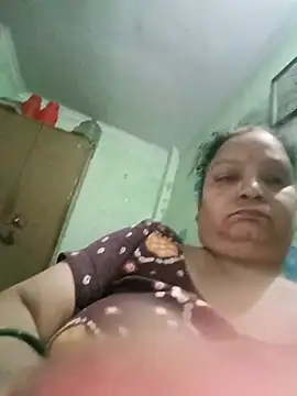צ'אט XXX בשידור חי של Kavya_kapoor