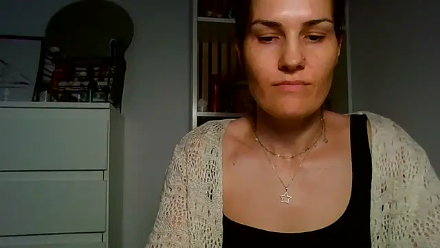 Ms-Lust1- – Live XXX-chat