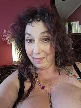 XXX chat uživo modela GypsyEsmeralda