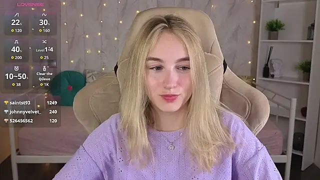 Shy_Polly Chat XXX in diretta