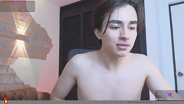 Chatroom XXX en direct de Connorr_01