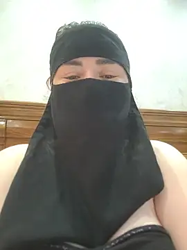 Bisan_sexy élő XXX-chatje