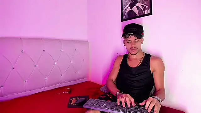 Chat XXX en directo de Angel_foxc13