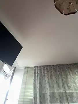 Toyjungee Live XXX-Chat