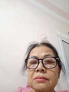 Chat +18 de Hotestlove ao vivo