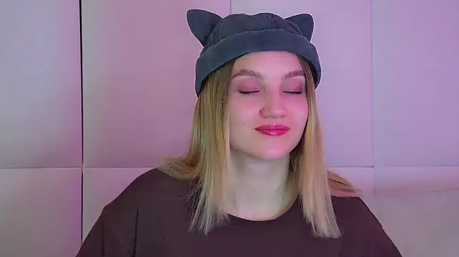 Chat +18 de StacyEvances ao vivo
