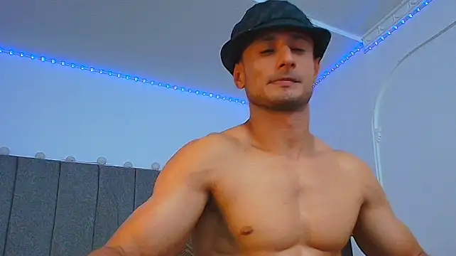 Chat XXX Live Adonys_Lewis_