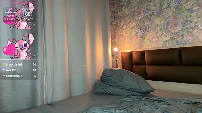 Chat XXX ao vivo de LoraDavi