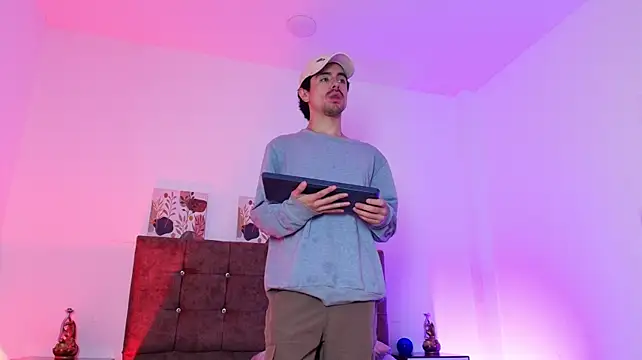 Ethan_Briggs_ Live XXX Chat