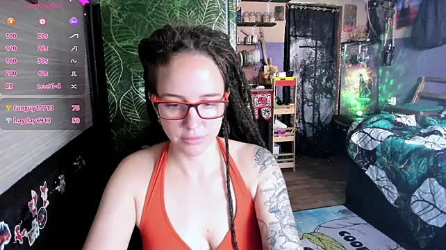 Chat +18 de LisaFoxy_y ao vivo