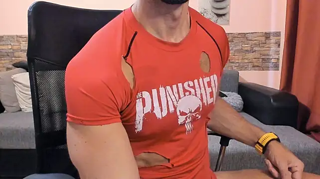 HotHunkTrainer Adlı Modelin Canlı XXX Sohbeti